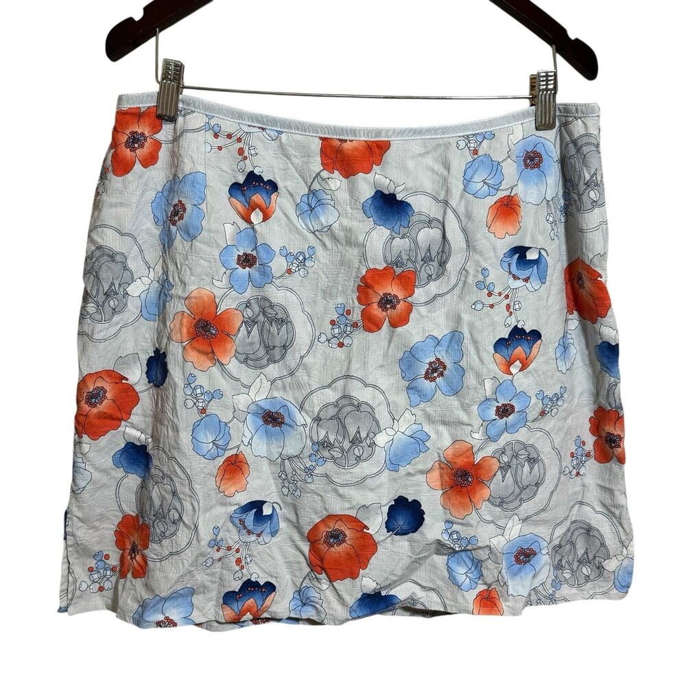 Tommy Bahama 18 Golf Skort Silk Pale Gray Floral Skirt Shorts Size 14 Active
